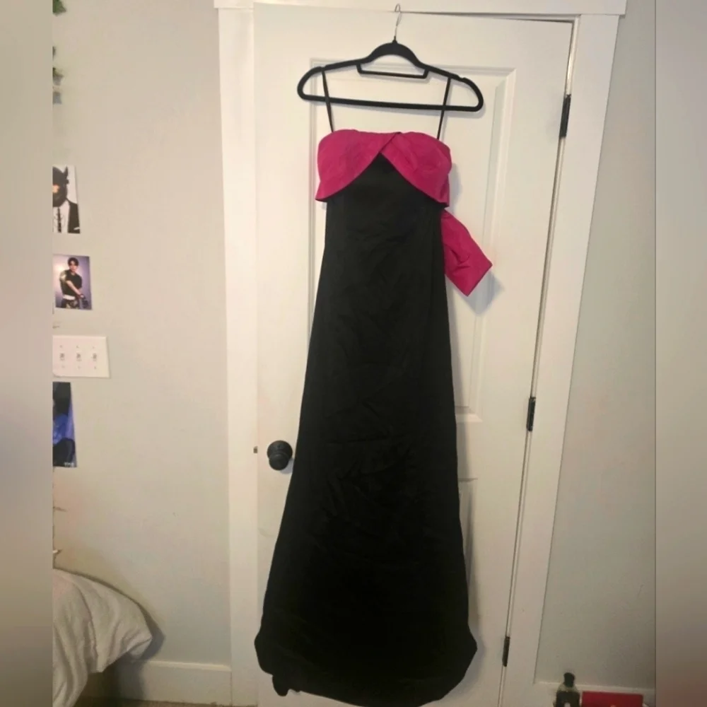 white pleated cocktail dress Cutout Katelyn Jae And Kane Size:32W X 34L NPU-Kriz-202532 24 Occasion